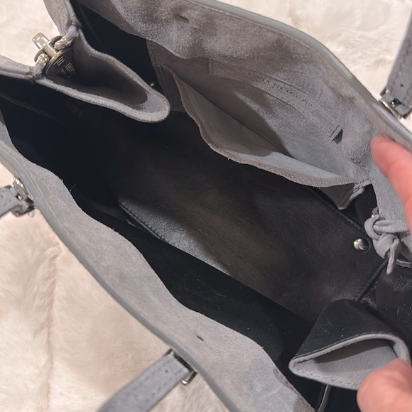 🚨SOLD🚨Balenciaga Papier Plate A6 Mini Suede Tote - Picture 8 of 12